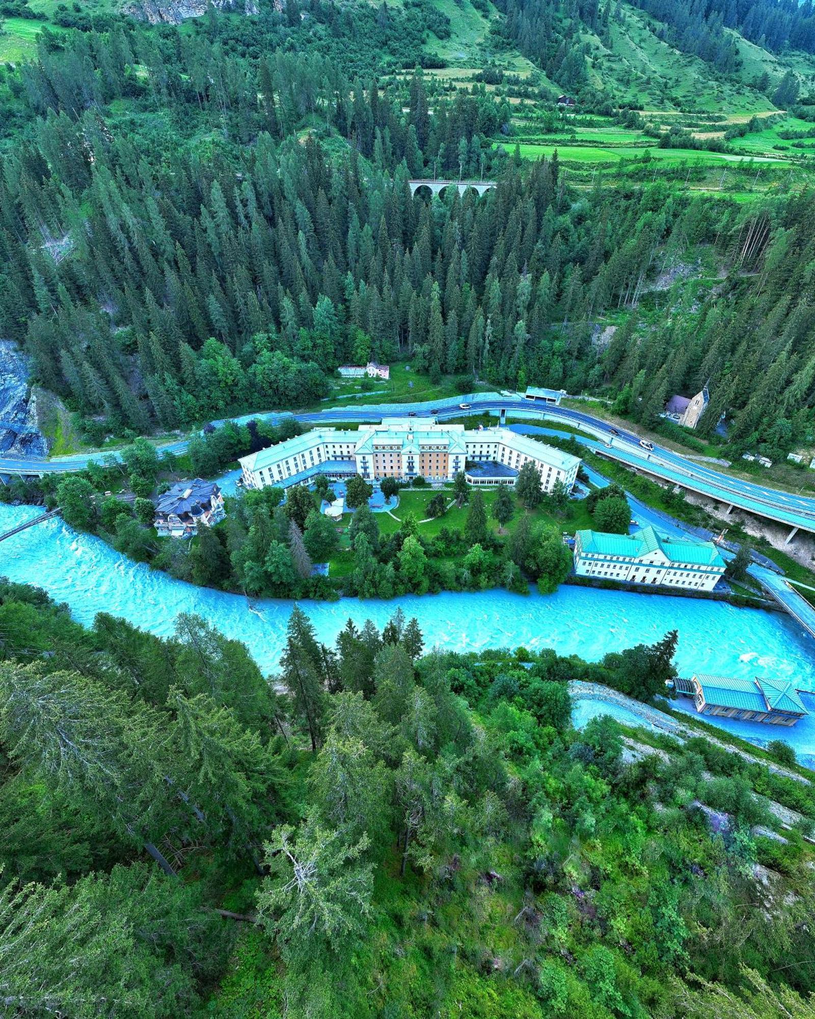 Scuol Palace - Culture, Nature & Health ภายนอก รูปภาพ